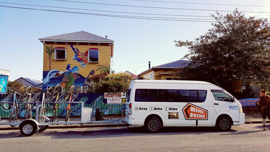 Bazil'S Backpackers Bbh Hostel & Surf School Westport Exterior photo